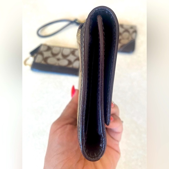 3 Pc: COACH “CC” Canvas & Leather Wallet, Wristlet, & Coin Purse w/Keychain, EUC - Picture 11 of 16